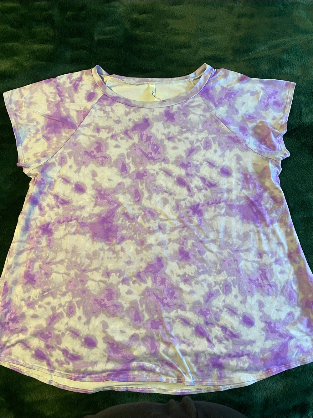 Tie-Dye Short Sleeve Tee in Lavender and White